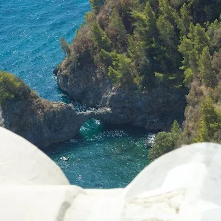Tovere Sleeps 4 Appartement Amalfi